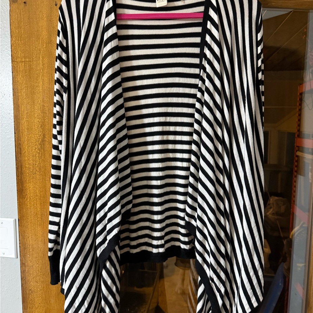 VILA Black and White Striped Sweater
